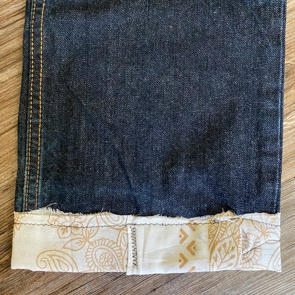 Custom Jeans - Picture 2 of 5